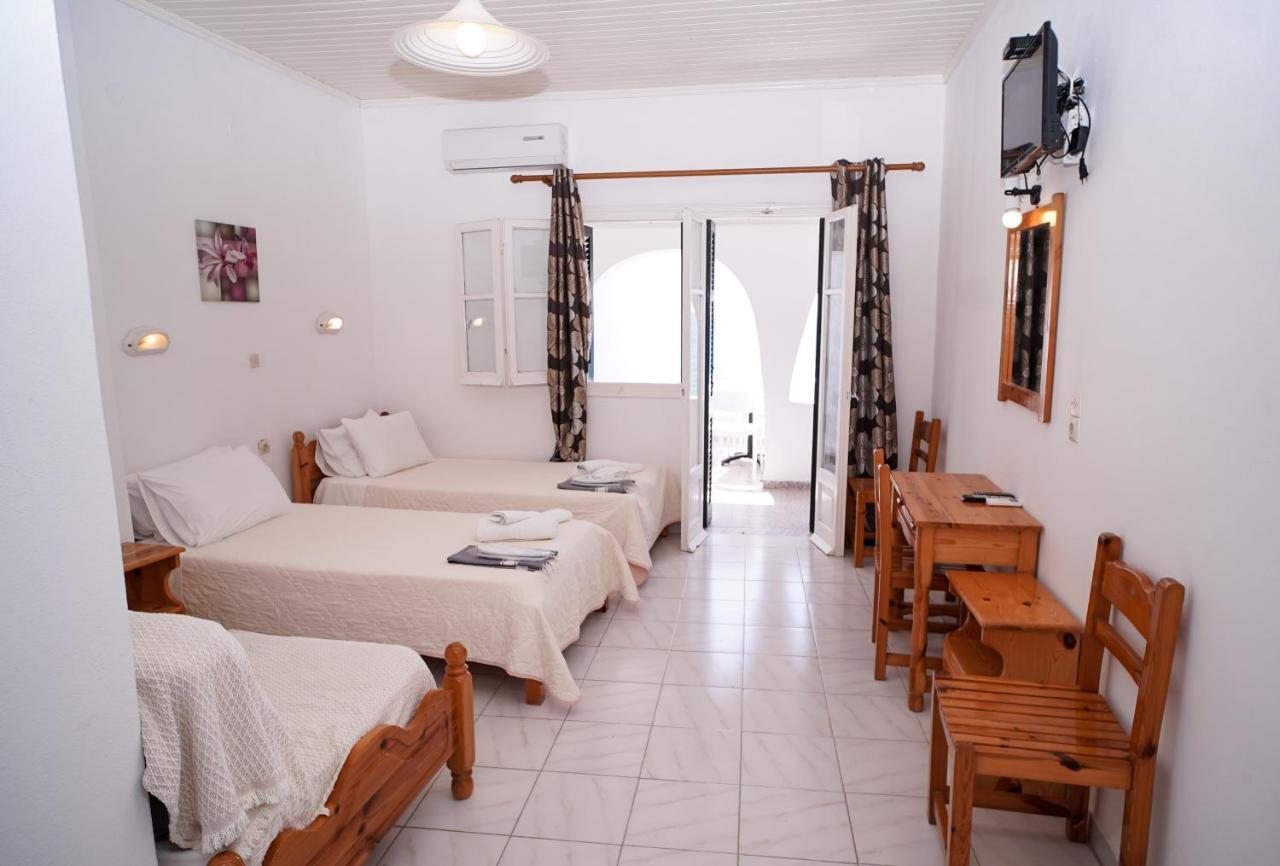 Kostas Beach Apartments Agios Gordios  Buitenkant foto