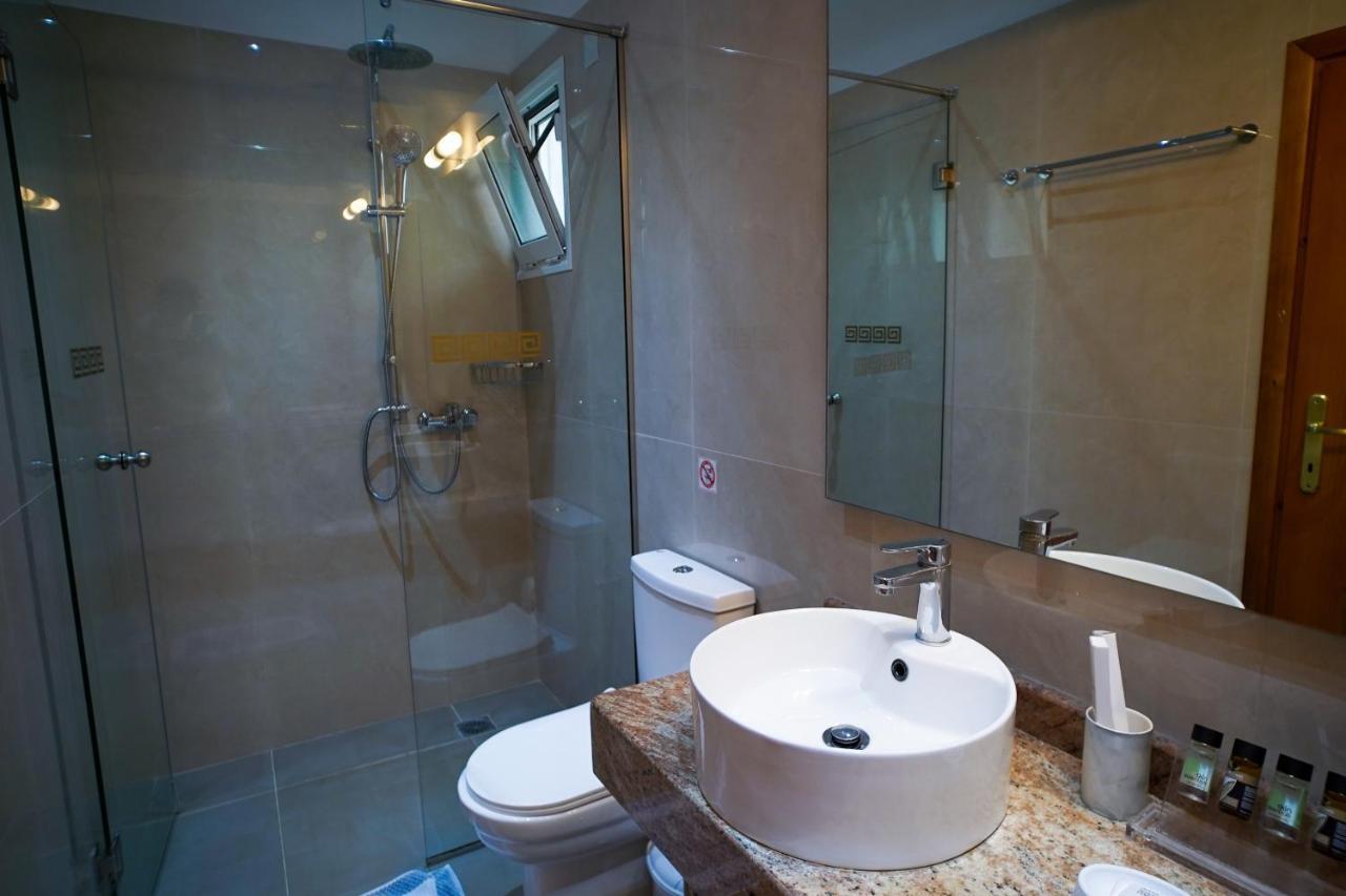 Kostas Beach Apartments Agios Gordios  Buitenkant foto