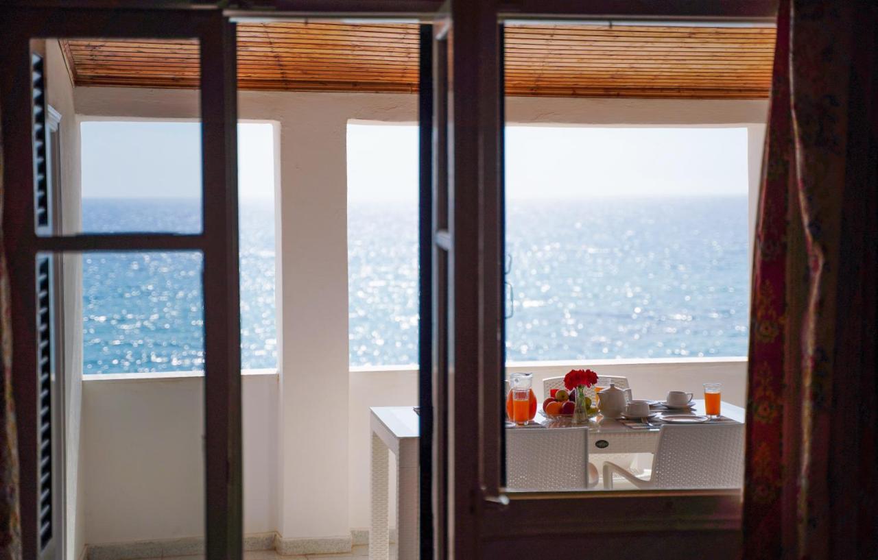 Kostas Beach Apartments Agios Gordios  Buitenkant foto